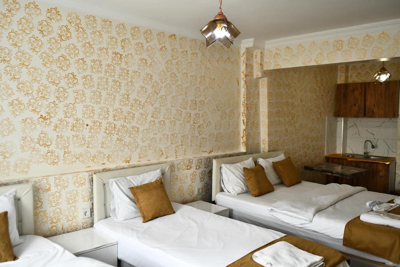 Hotel apartamentowy Ada *
