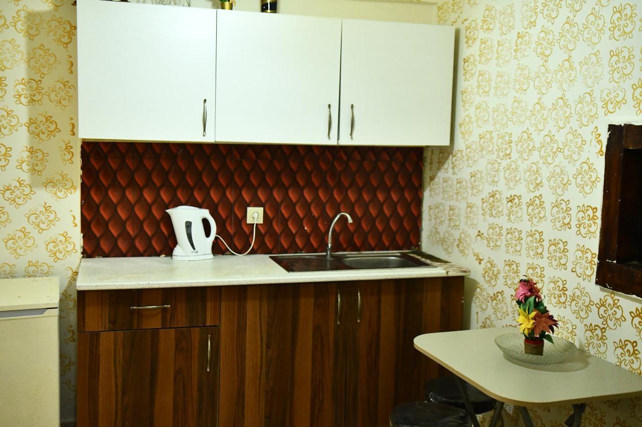 Hotel apartamentowy Ada *